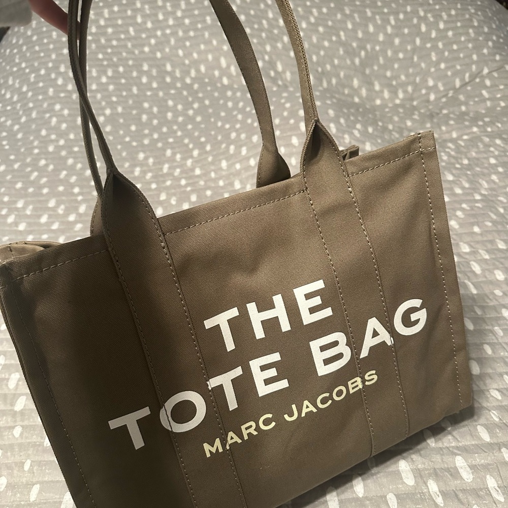 Marc Jacobs Olive Tote Bag